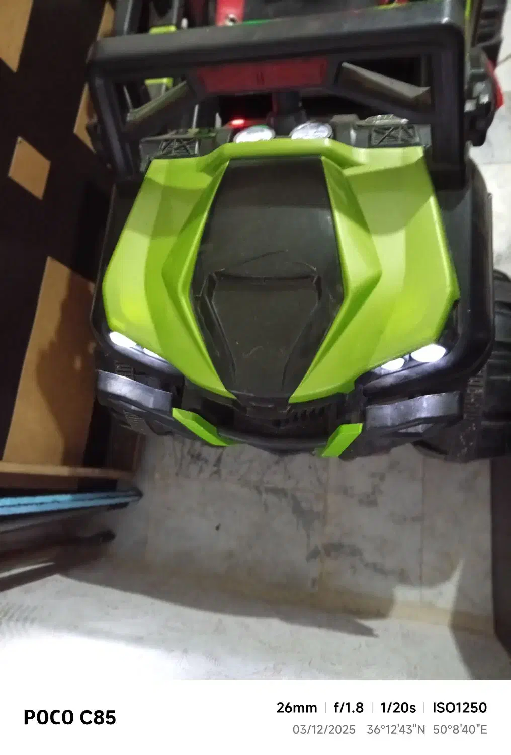 ماشین شارژی 2 نفره در حد نو 2 موتوره|اسباب‌بازی بچه|محمدیه-قزوین, |دیوار