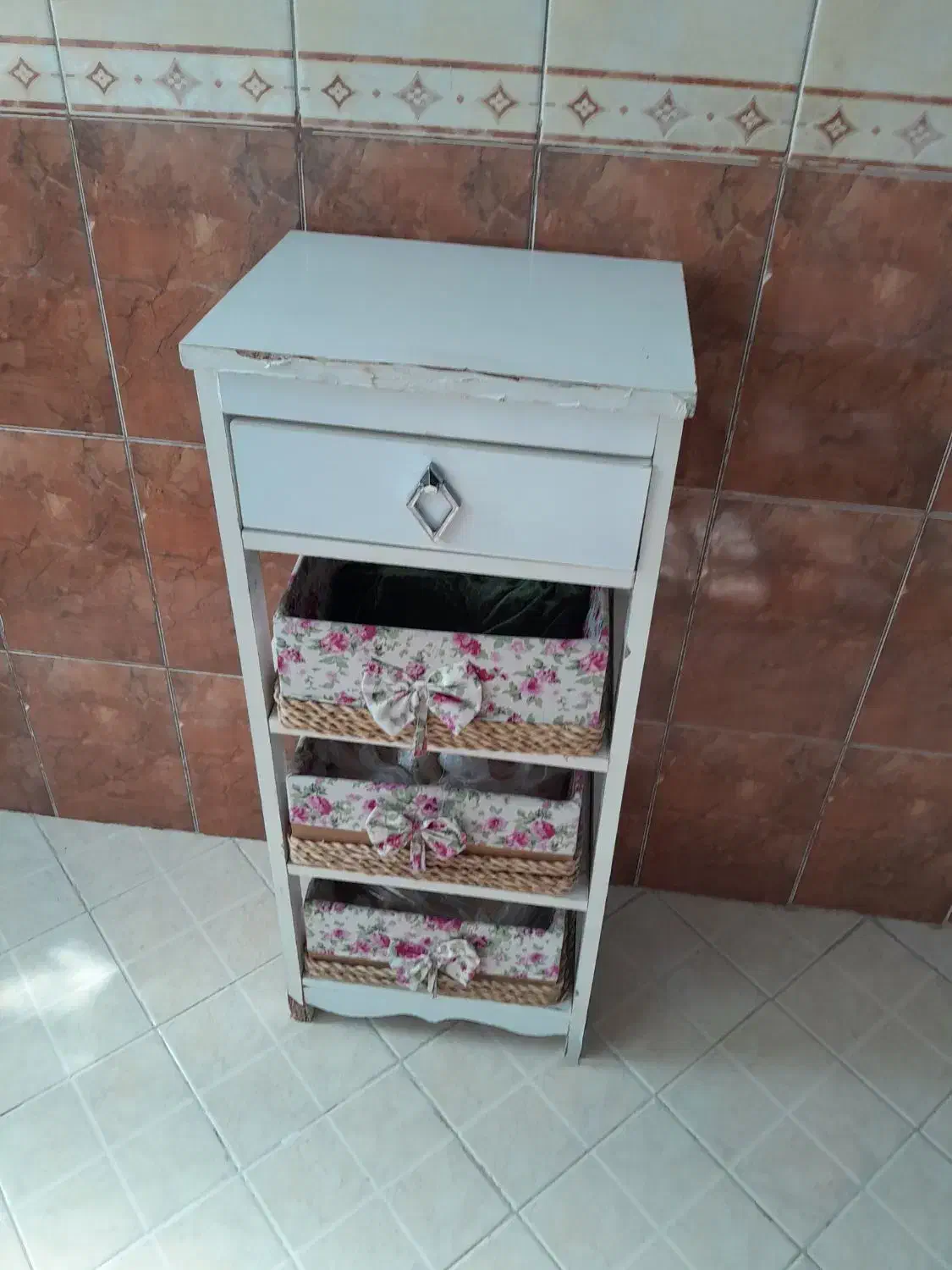 سبدسیب زمینی و پیاز|مبلمان خانگی و میز عسلی|مشهد, انقلاب|دیوار