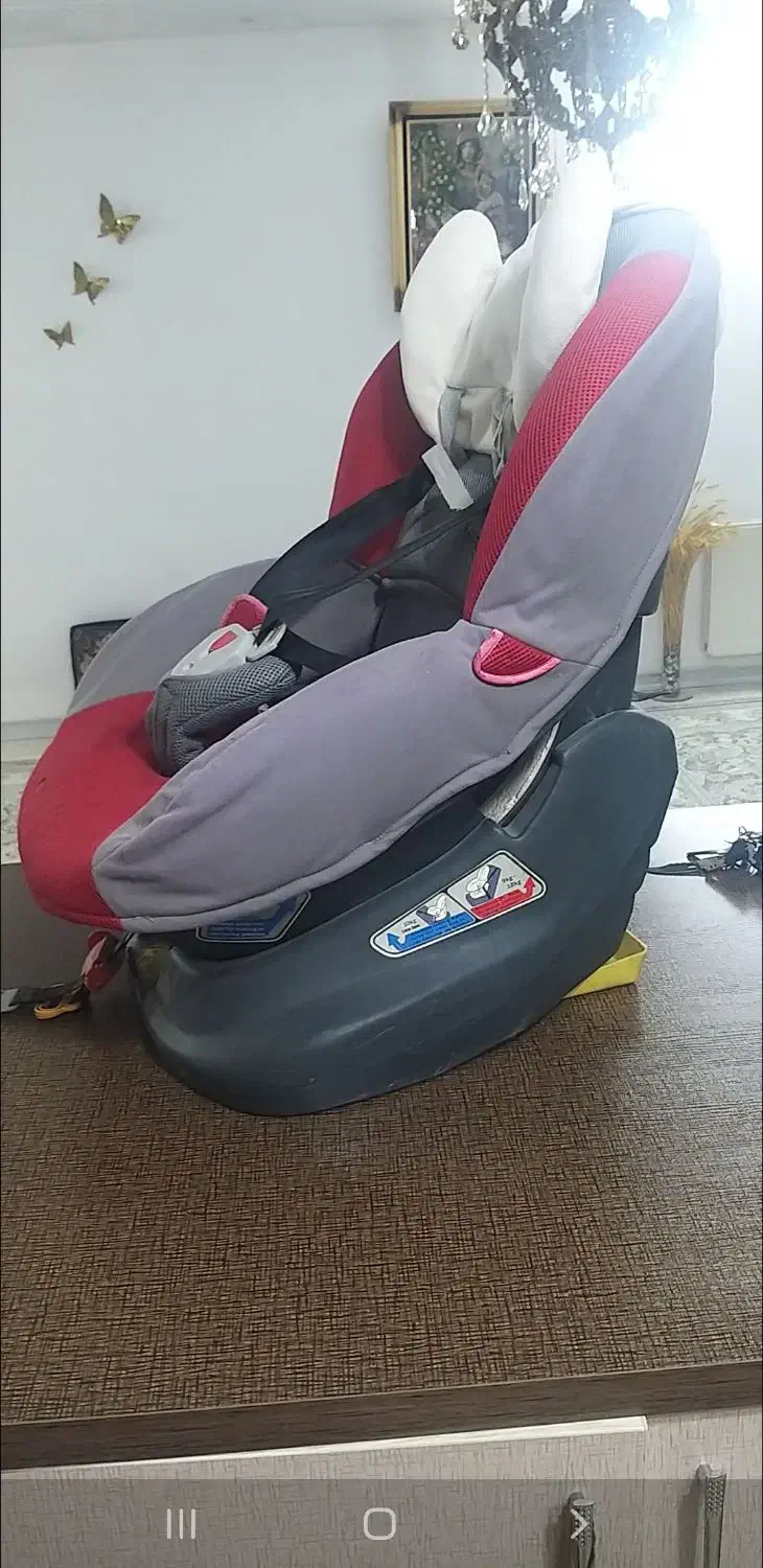 صندلی کودک داخل ماشین|تخت و صندلی بچه|نسیم‌شهر, |دیوار