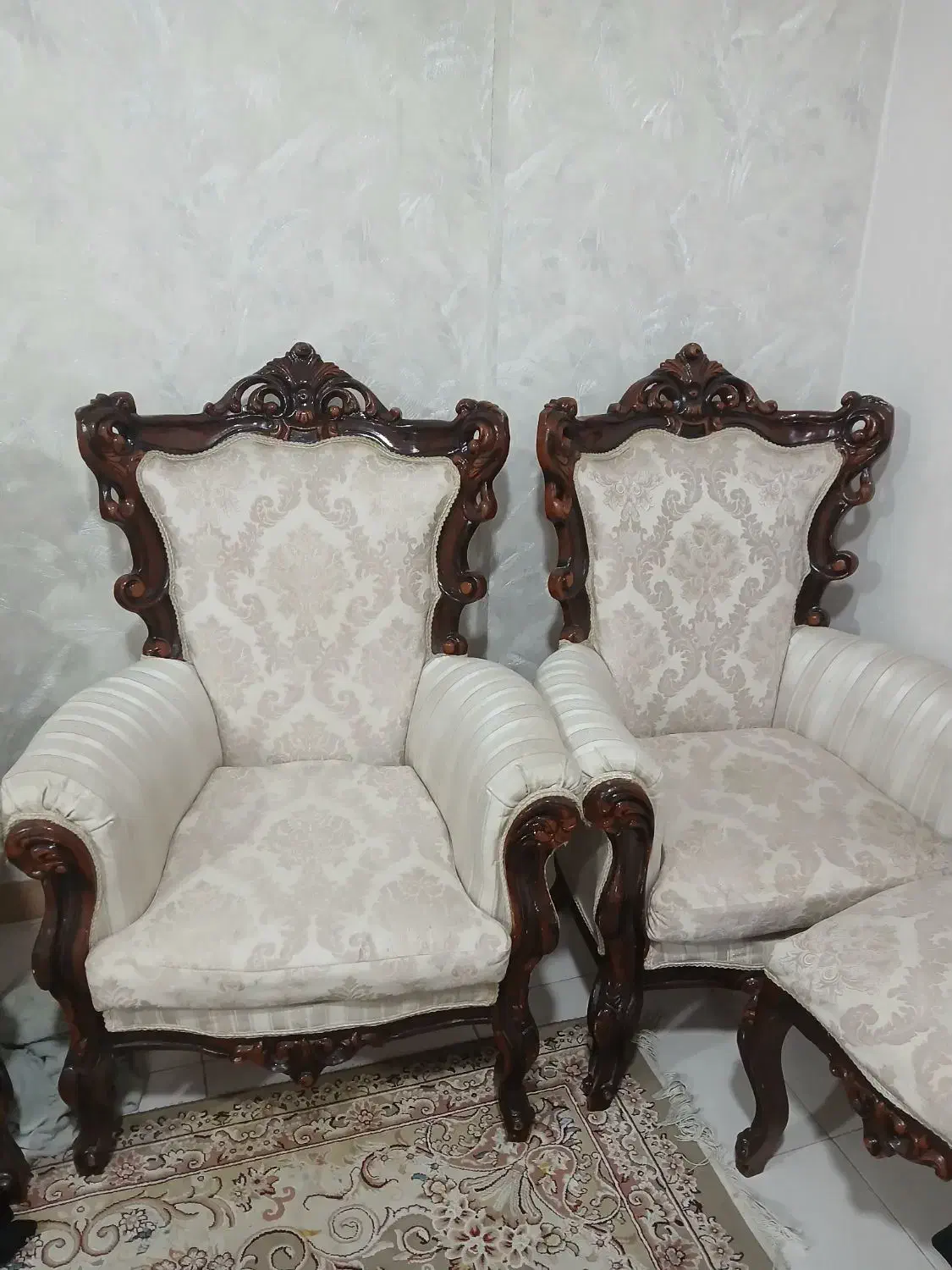 مبل سلطنتی ۹ نفره|مبلمان خانگی و میز عسلی|فردیس, شهرک شهید حسینی|دیوار