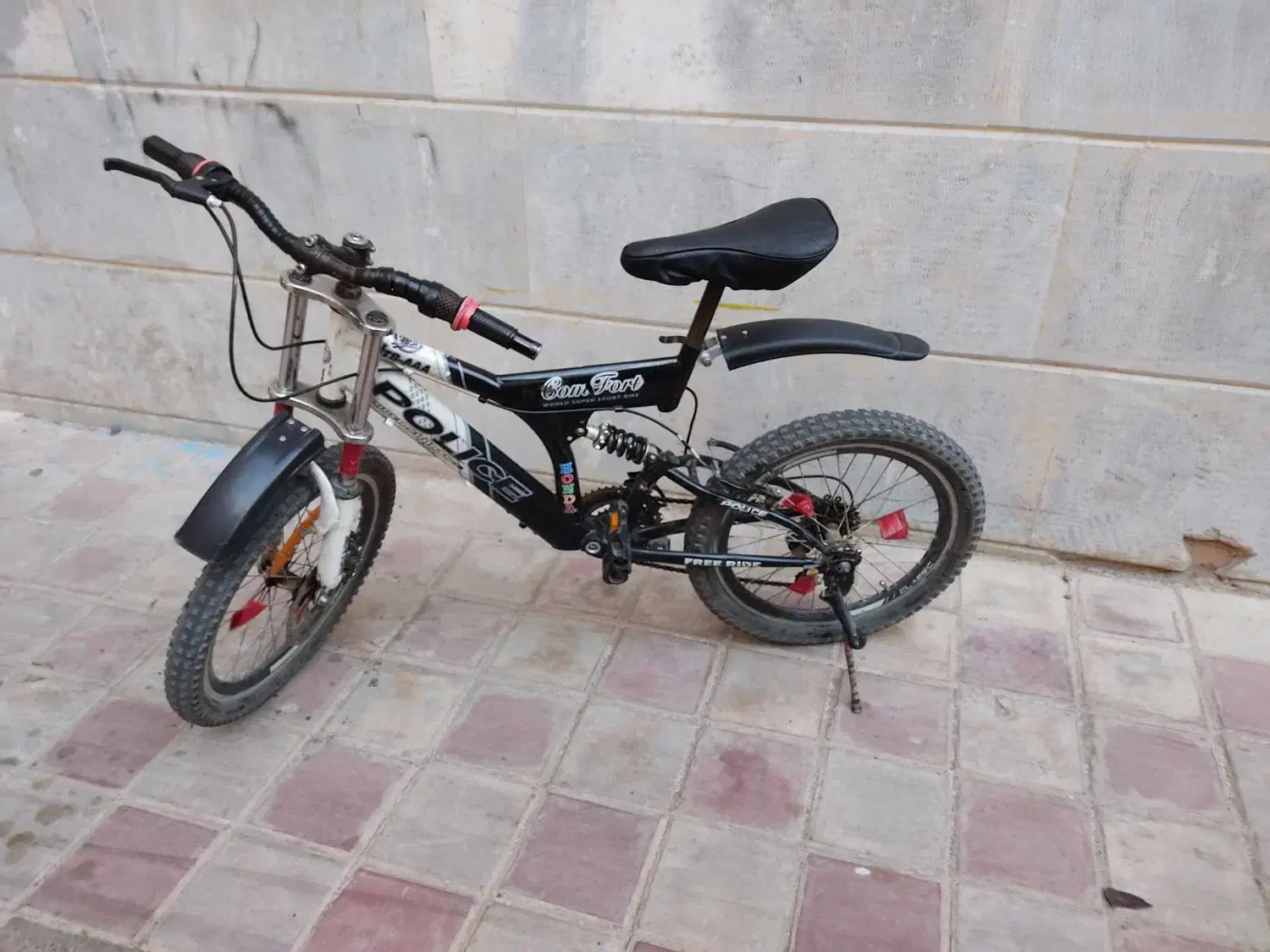 دوچرخه ۲۰ مارک پلیس دیسکی|دوچرخه، اسکیت، اسکوتر|قم, پردیسان|دیوار