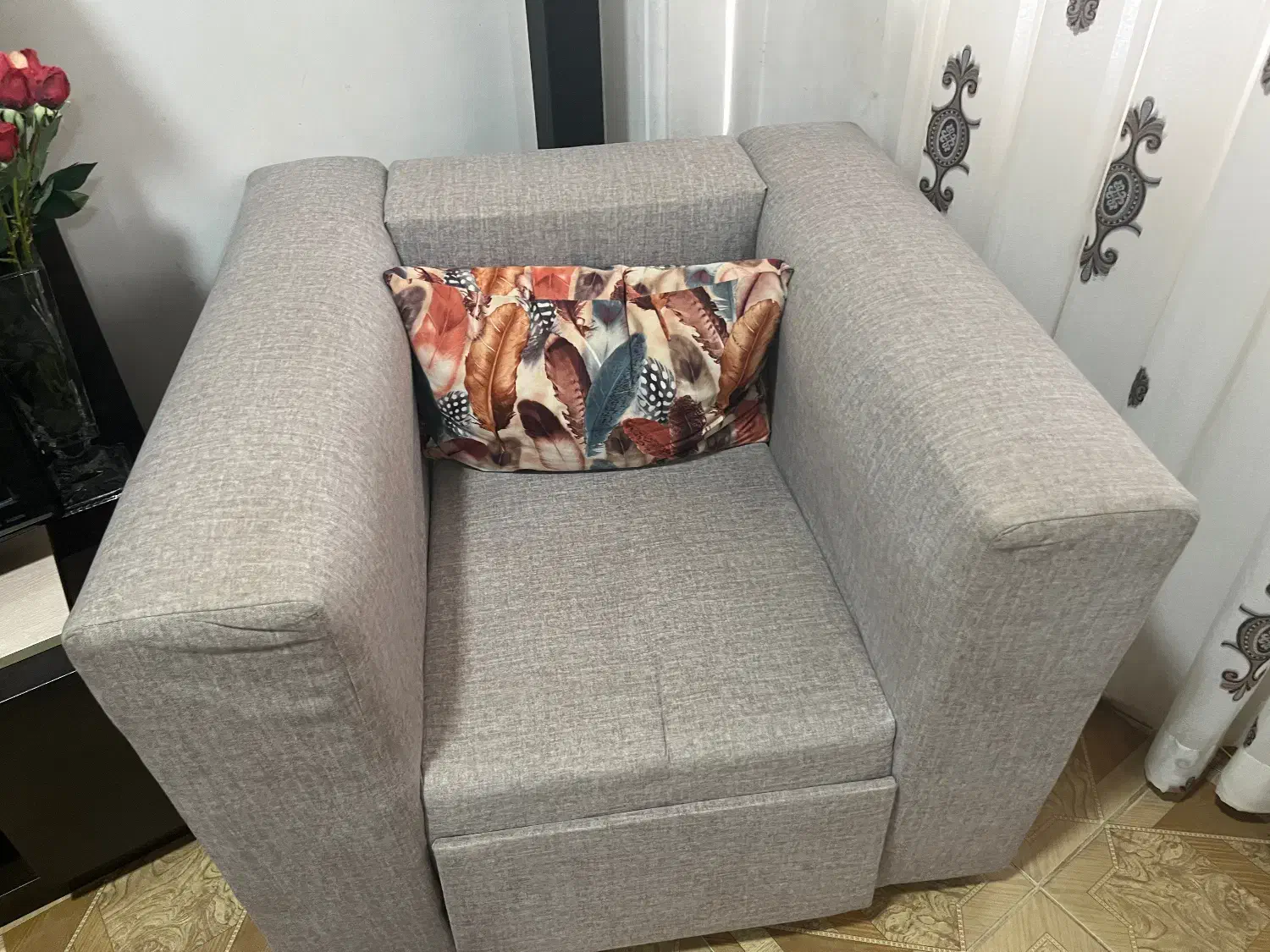 مبل ۷ نفره|مبلمان خانگی و میز عسلی|رشت, سیا اسطلخ|دیوار