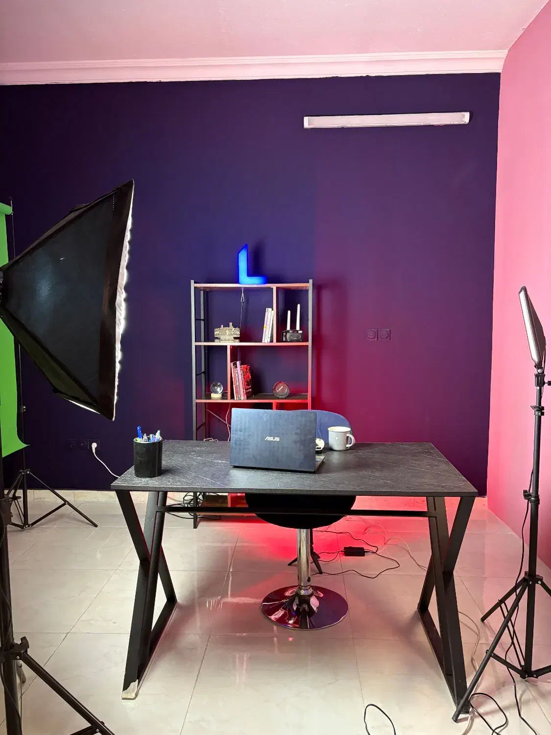 استودیو و فضای تولید محتوا در مشهد|اجارهٔ کوتاه‌مدت دفتر کار و فضای آموزشی|مشهد, آزادشهر|دیوار