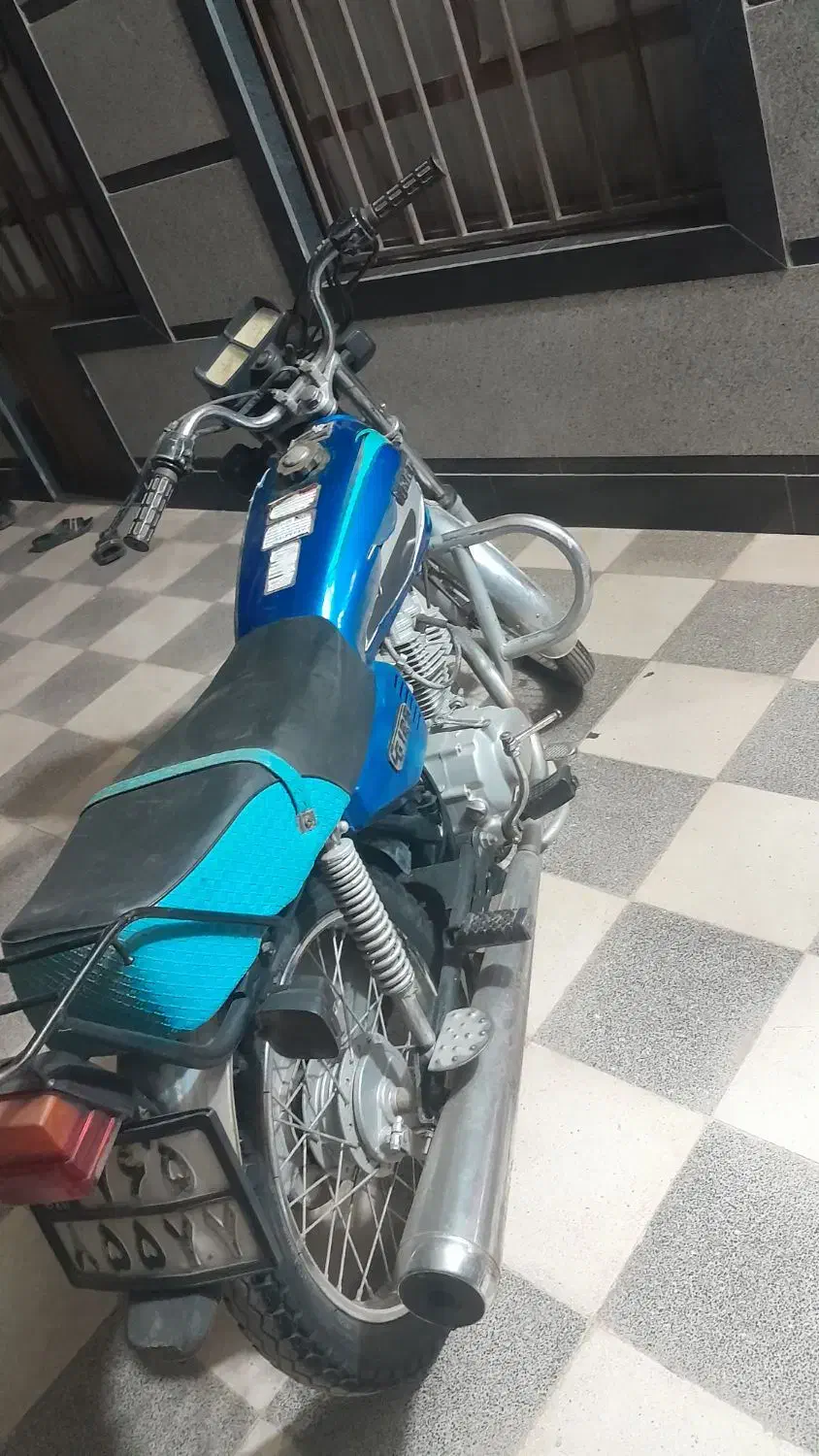 موتور هندا|موتورسیکلت|اسفراین, |دیوار