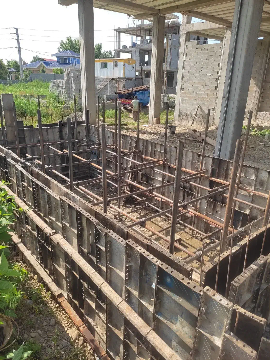 نصب داربست فلزی و ایزوگام|خدمات پیشه و مهارت|تنکابن, |دیوار