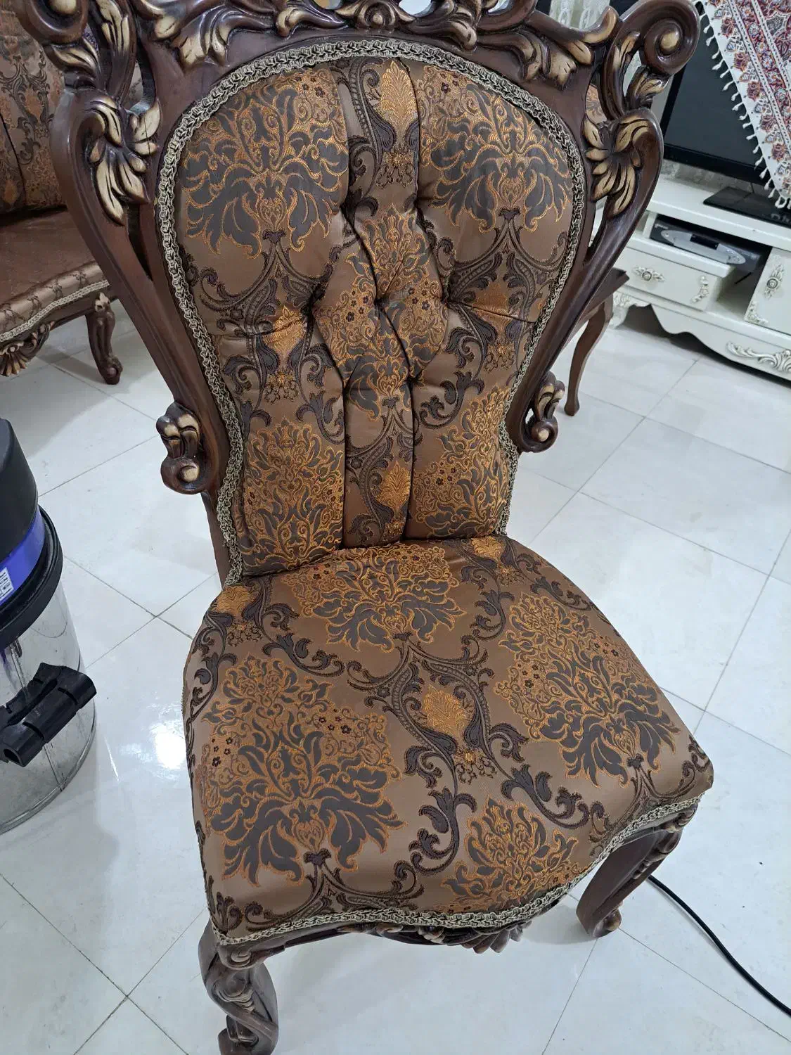 مبل شویی تضمینی و تخصصی بِست واش|خدمات نظافت|هشتگرد, شهرک بعثت|دیوار