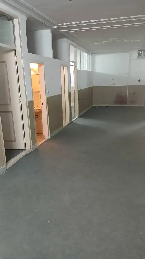 ساختمان ۶ واحدی نزدیک حرم وادارت|اجارهٔ دفتر کار، اتاق اداری، مطب|قم, باجک یک|دیوار