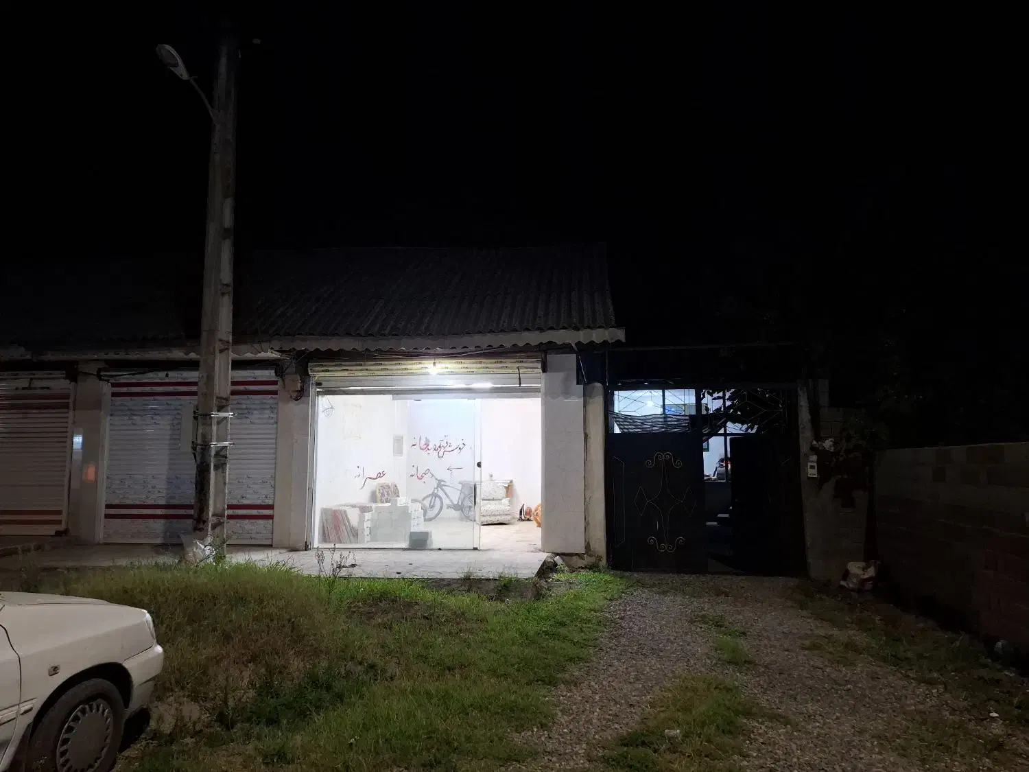 مغازه روستایی اول بازار|اجارهٔ مغازه و غرفه|لشت نشا, |دیوار