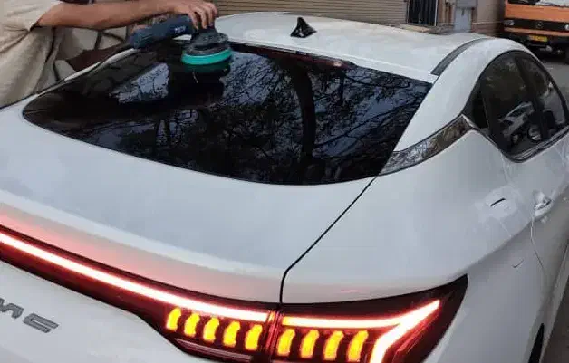 خدمات شفاف سازی چراغ تعویض طلق. واکس پولیش خودرو|خدمات موتور و ماشین|کرمان, |دیوار