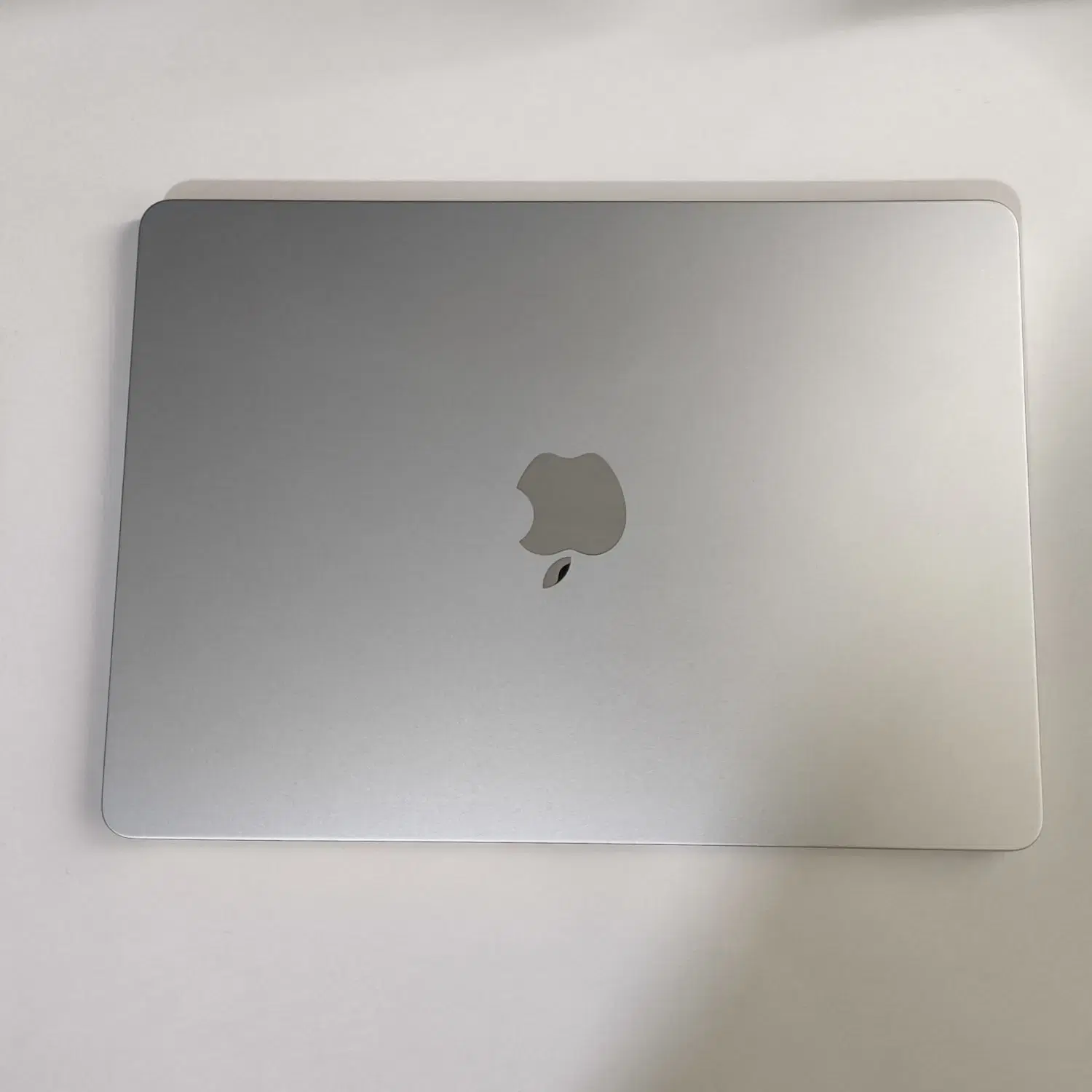 MacBook air m4 512|رایانه همراه|شیراز, دروازه قران|دیوار