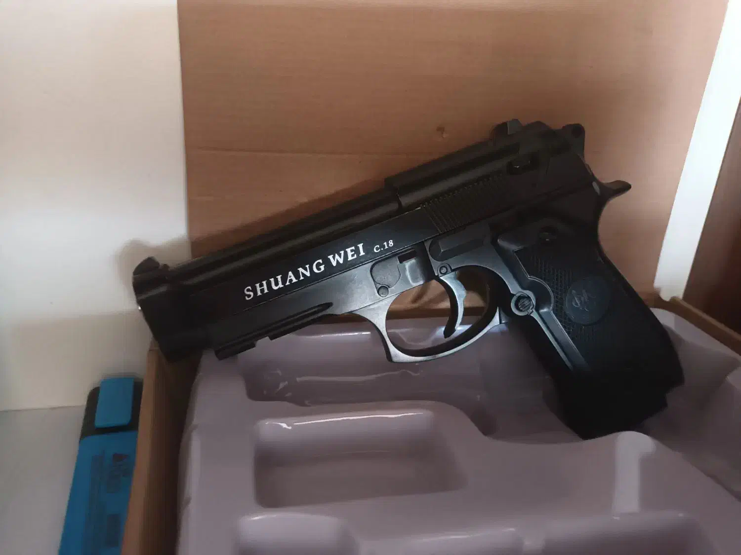 کلت فلزی ایرسف گان مدل c18  کلت فلزی ایرسف|اسباب‌‌بازی|شاهین‌شهر, شهرک سایت|دیوار