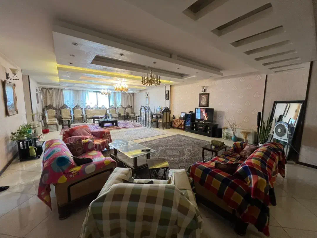 ۲۱۲متری/جنوبی/فول امکانات/یک خانه رویایی/خوش نقشه|فروش آپارتمان|اصفهان, دستگرده|دیوار