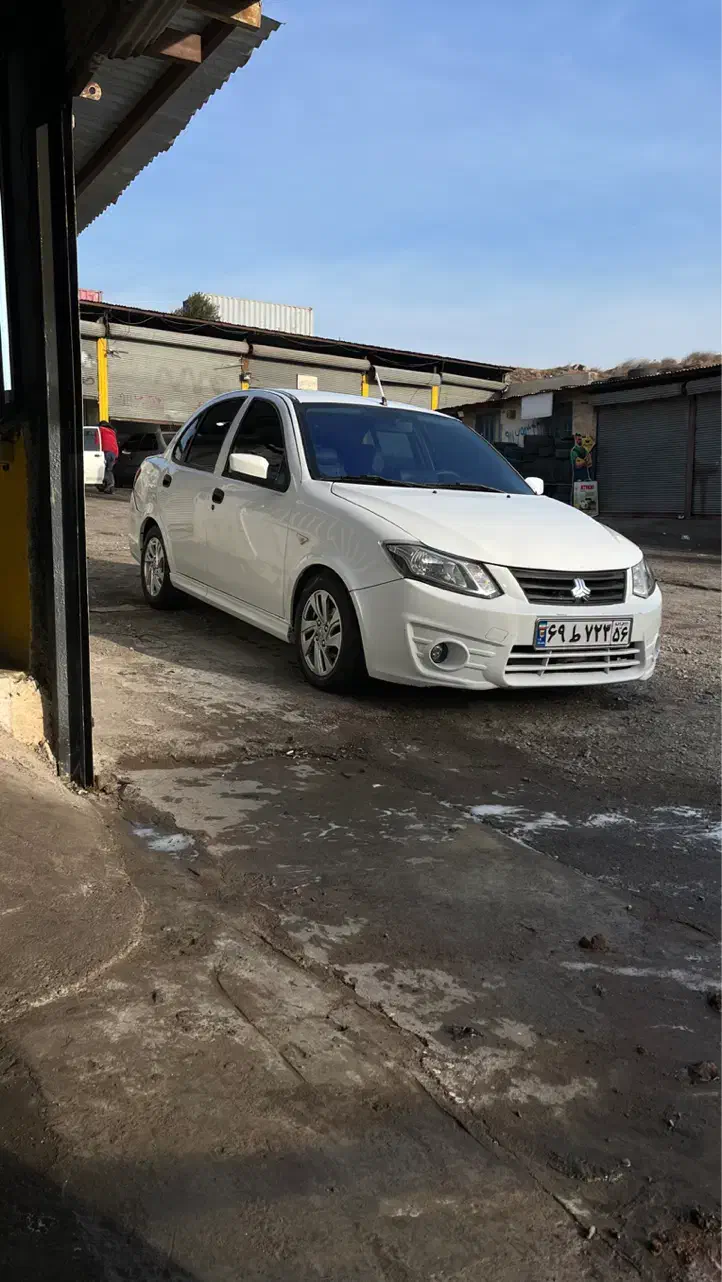 ساینا مدل ۱۳۹۷|خودرو سواری و وانت|رشت, بازار|دیوار