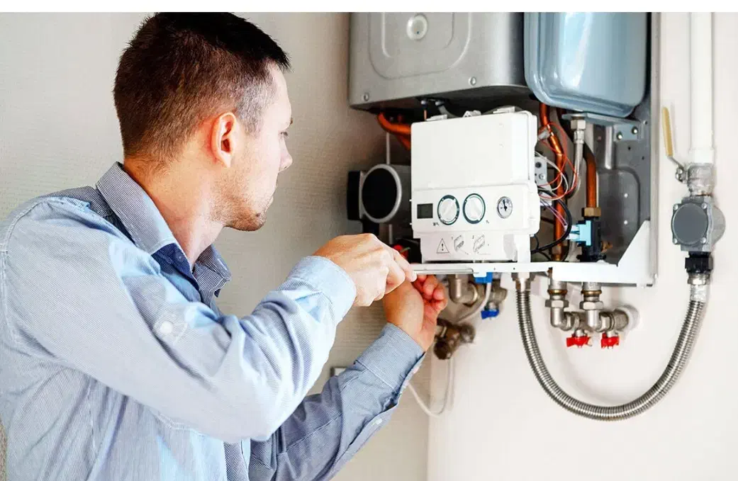 تعمیر و سرویس پکیج و آبگرمکن وتاسیسات ساختمان،منصف|خدمات پیشه و مهارت|اصفهان, نقش جهان|دیوار