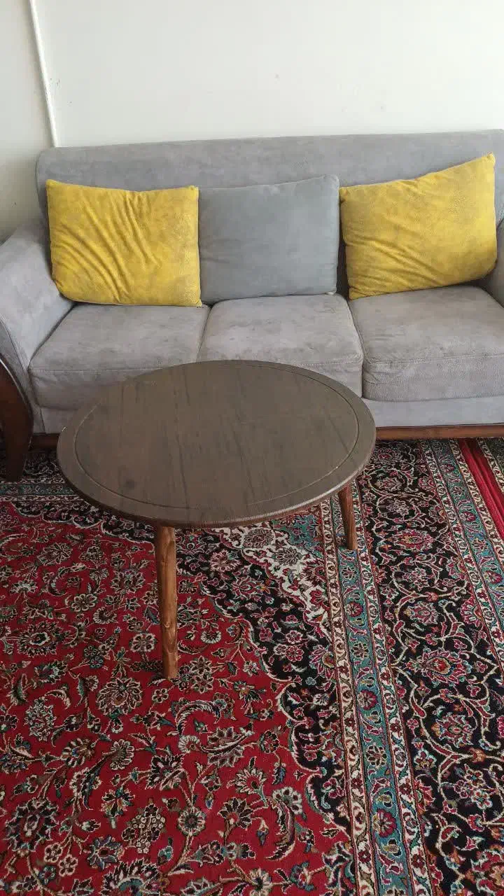 مبل ۷نفر راحتی|مبلمان خانگی و میز عسلی|اصفهان, شهرک ولیعصر|دیوار