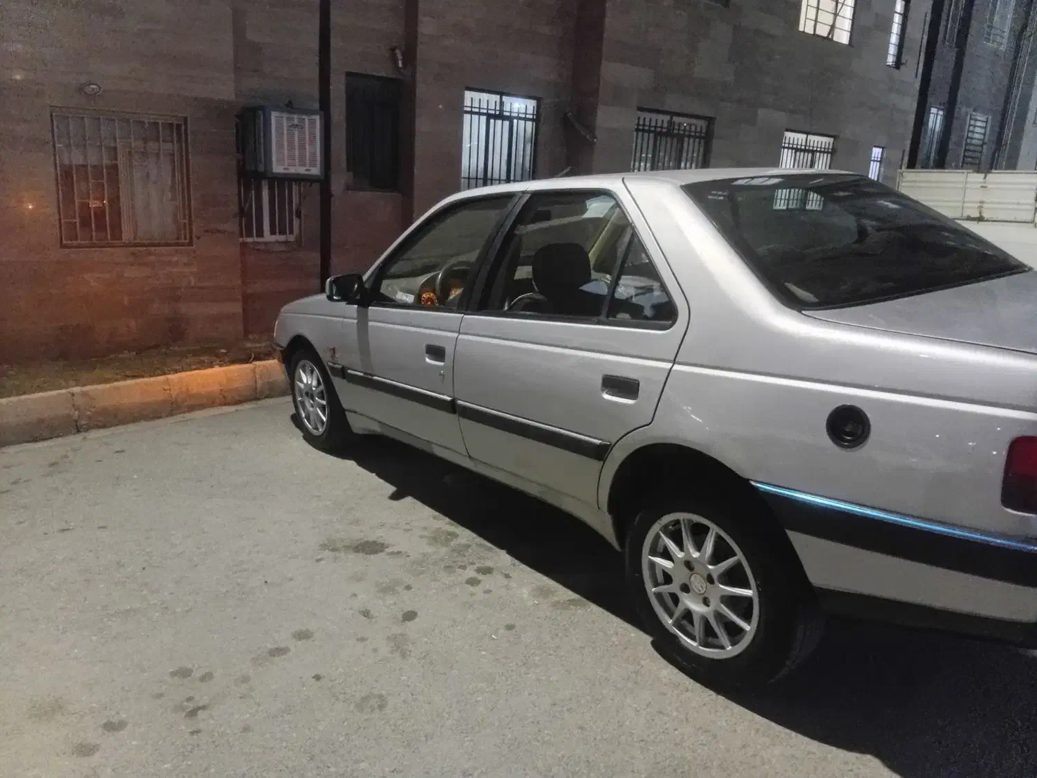 پژو ۴۰۵ دوگانه ۹۳|خودرو سواری و وانت|بروجرد, |دیوار