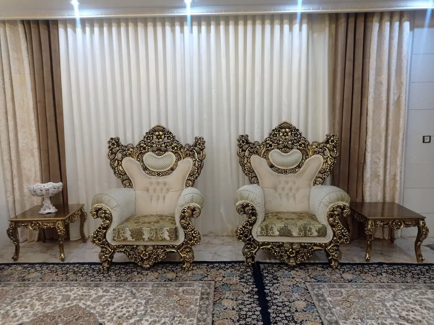 مبل  سلطنتی|مبلمان خانگی و میز عسلی|اسلامشهر, شهرک واوان|دیوار