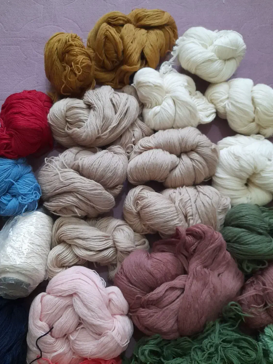 کرک نو و وسایل قالی|لوازم خیاطی و بافتنی|قم, نوبهار|دیوار