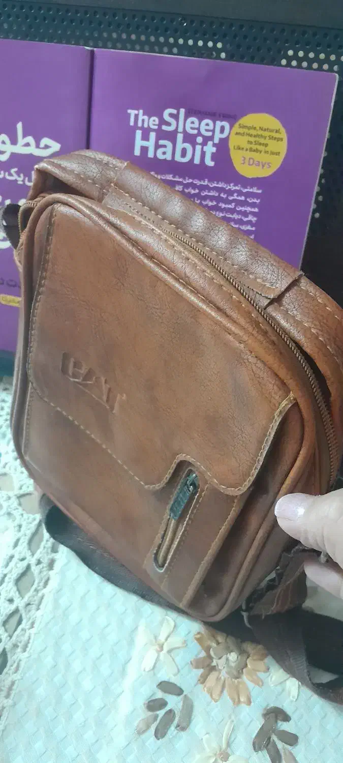 کیف اسپرت|کیف، کفش، کمربند|شیراز, بریجستون|دیوار