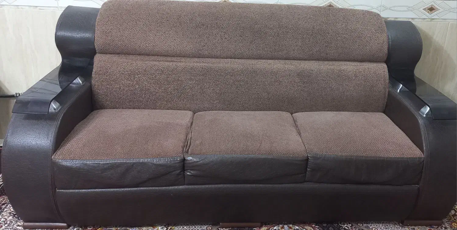 مبلمان راحتی ۱۴نفره|مبلمان خانگی و میز عسلی|بیرجند, |دیوار