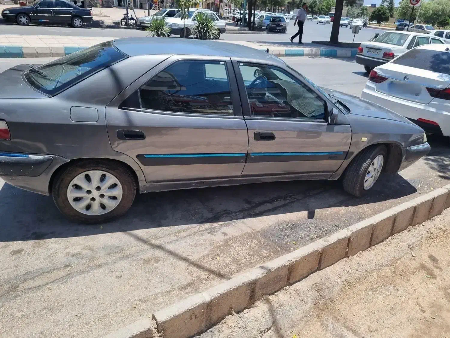 زانتیا ۲۰۰۰مدل ۸۸|خودرو سواری و وانت|کرمان, |دیوار