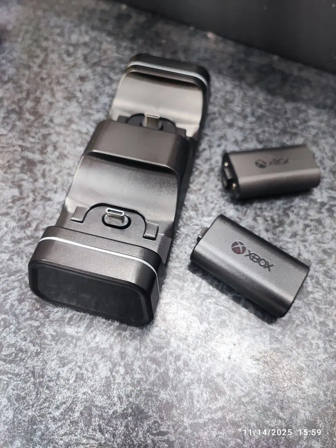 دسته کنترلر XBox Series X/S همراه باتری وپایه شارژ|کنسول، بازی ویدئویی و آنلاین|قدس, شهرقدس|دیوار