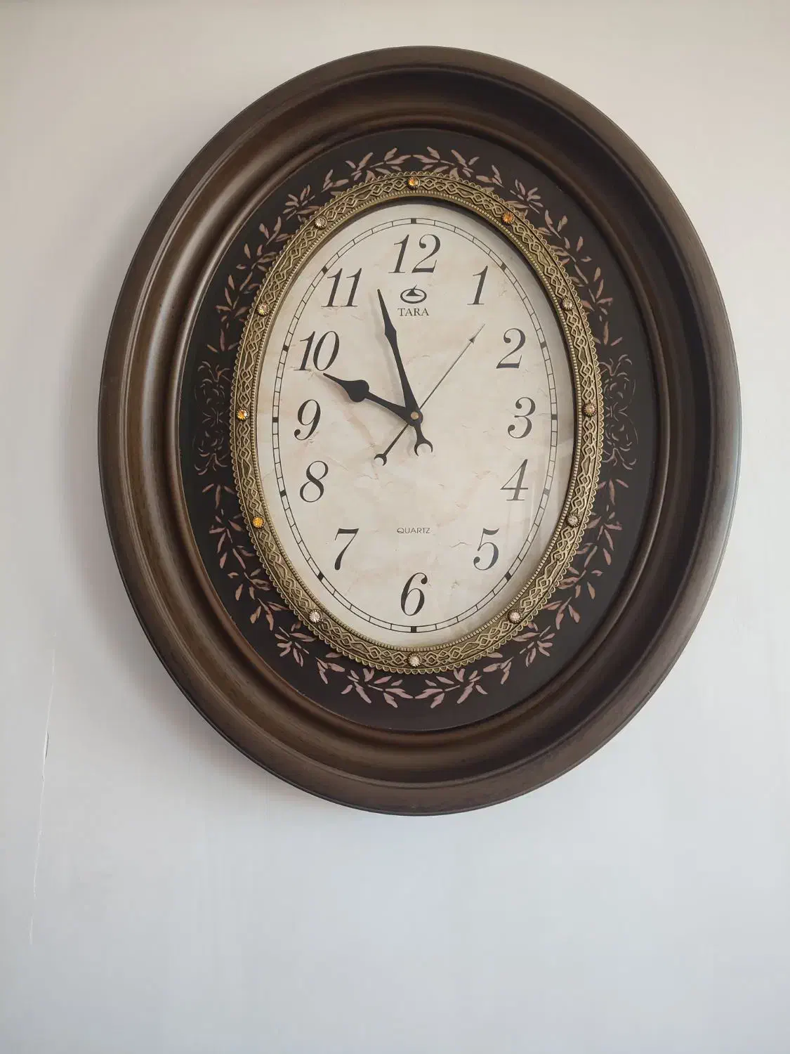 ساعت دیواری|ساعت دیواری و تزئینی|نیشابور, دارایی|دیوار