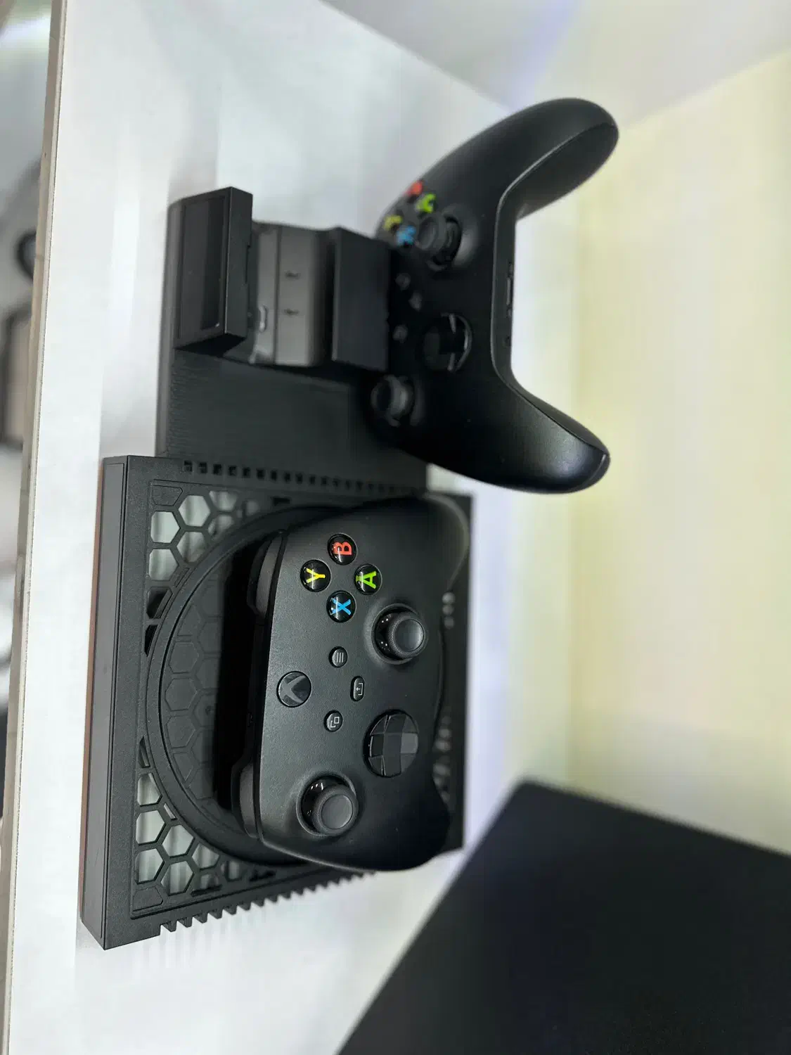 Xbox series X دو دسته فول بازی همراه پایه فن|کنسول، بازی ویدئویی و آنلاین|کرج, گوهردشت|دیوار