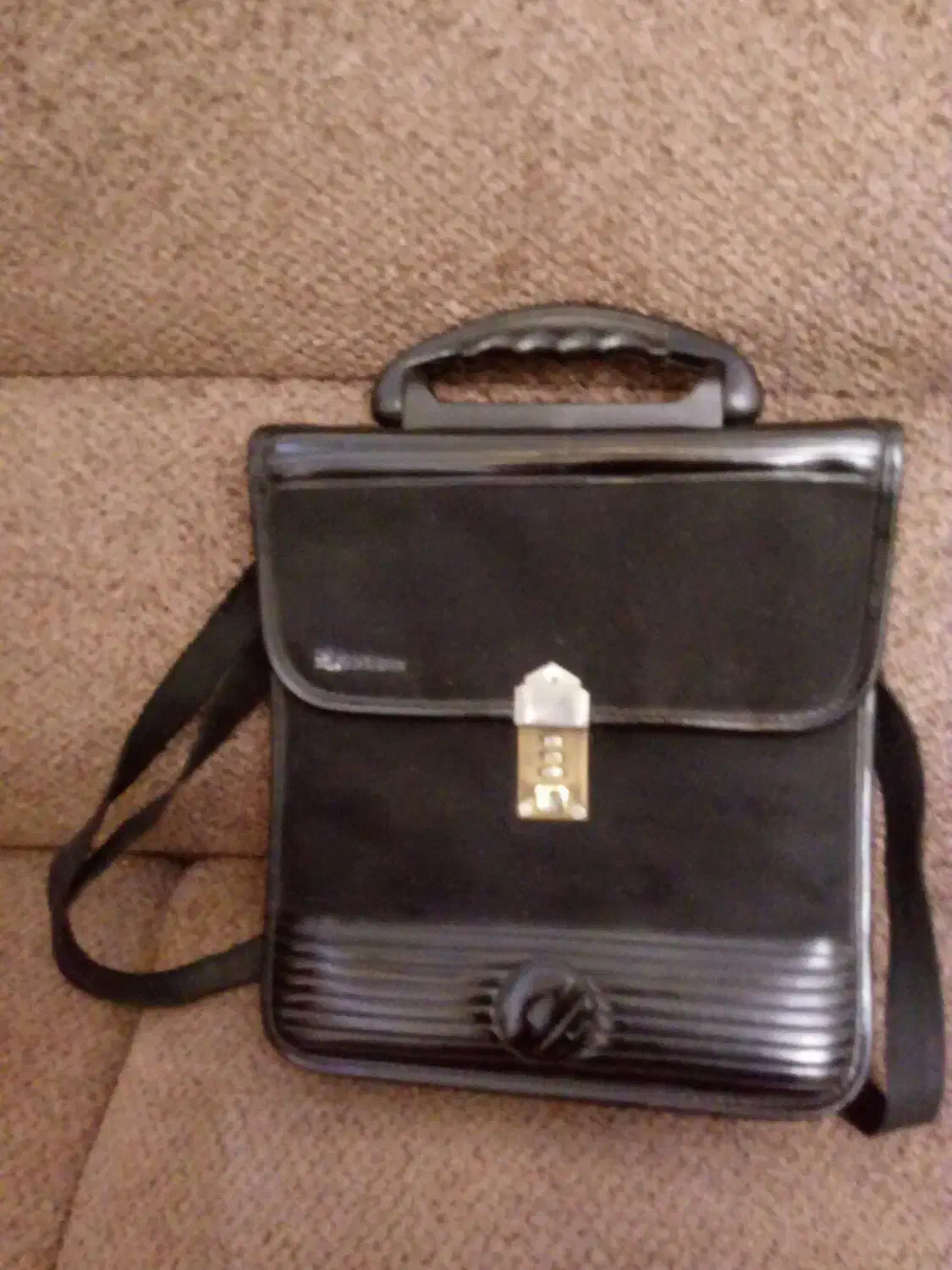 کیف دانشجویی برزنت..رمزدار|کیف، کفش، کمربند|رشت, پارک شهر|دیوار