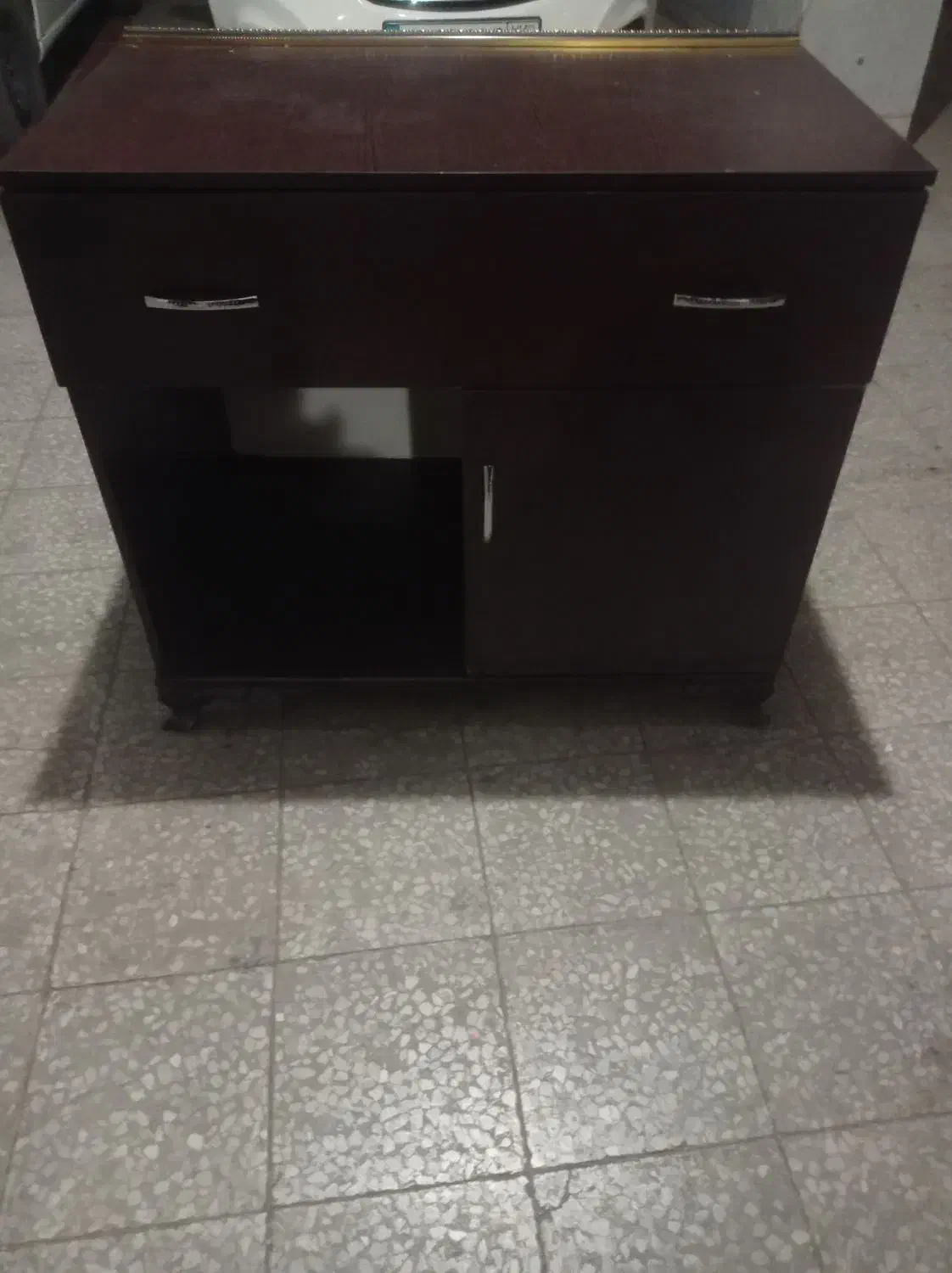 میز سالم|میز تحریر و کامپیوتر|قم, پردیسان|دیوار