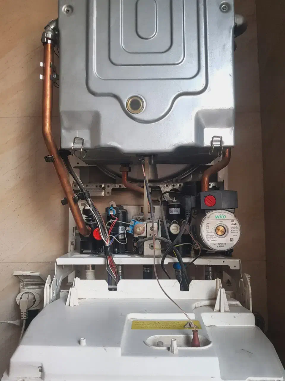 تعمیر و سرویس پکیج دیواری . ضمانت کار|خدمات پیشه و مهارت|مشهد, طلاب|دیوار