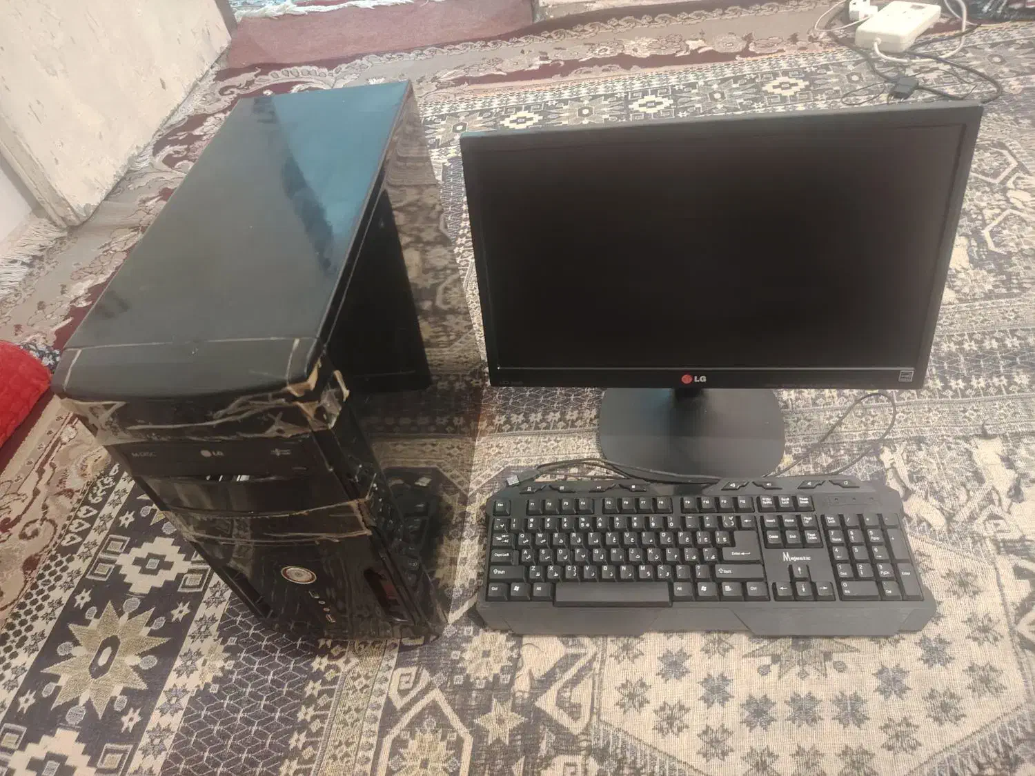 کامپیوتر خانگی اداری|رایانه رومیزی|مشهد, هفت تیر (آب و برق)|دیوار