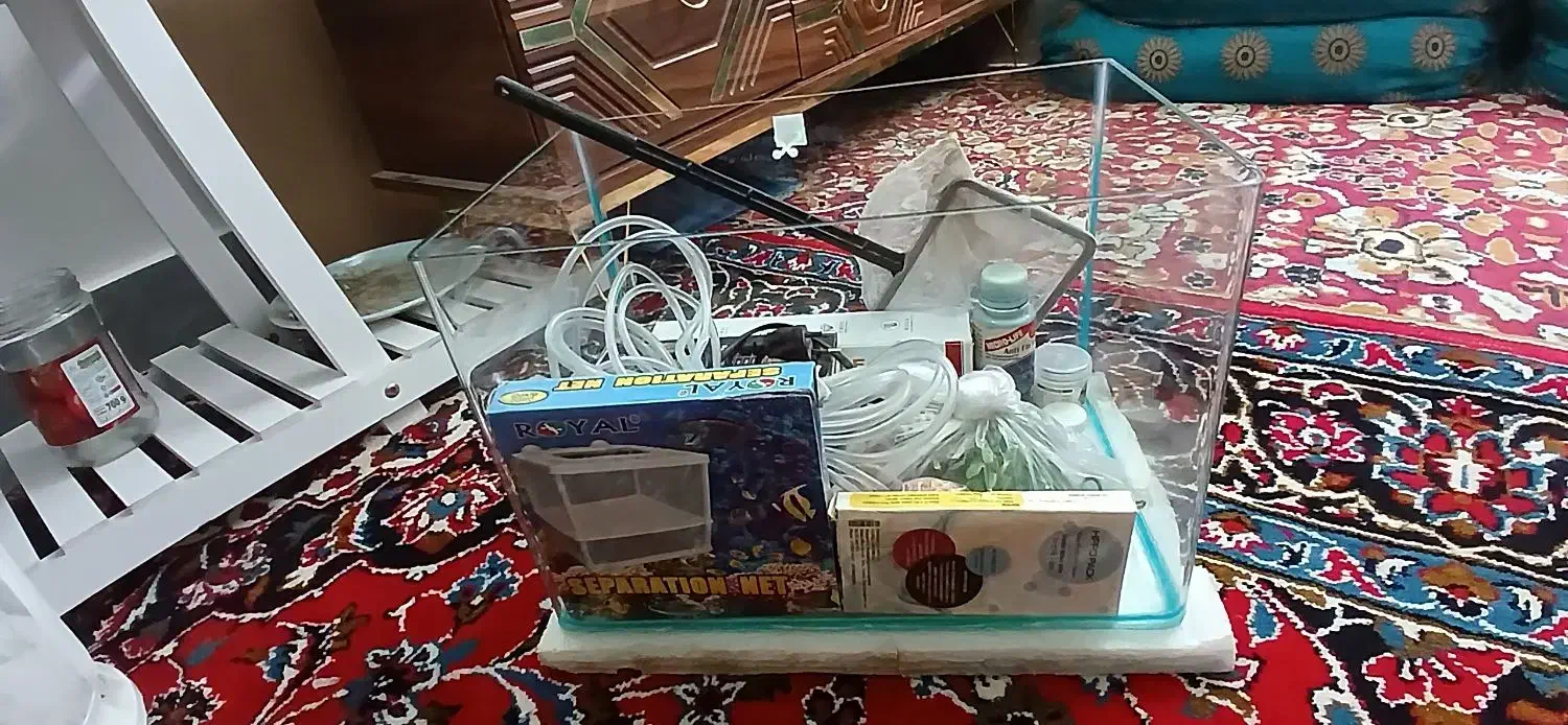 آکواریوم آکبند با کلی وسایل|ماهی|زاهدان, |دیوار