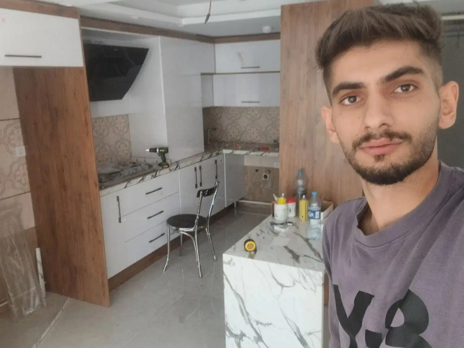 شاگرد کابینت سازی|استخدام معماری، عمران و ساختمانی|تبریز, |دیوار