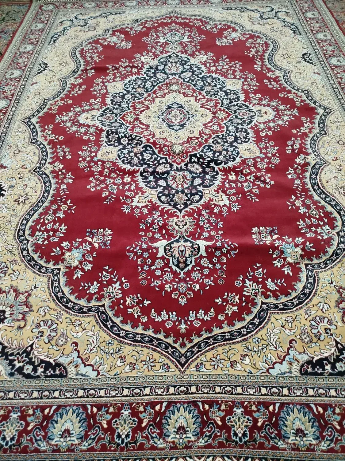 قالی.فرش|فرش|ایوان, |دیوار