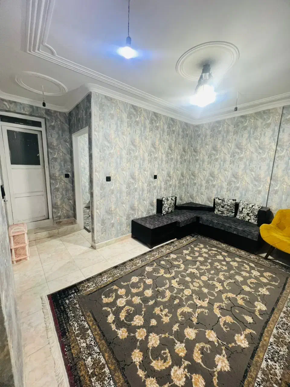 اجاره روزانه/نصف روزخیابان دانشگاه وبلوارامام حسین|اجارهٔ کوتاهمدت آپارتمان و سوئیت|بندرعباس, |دیوار