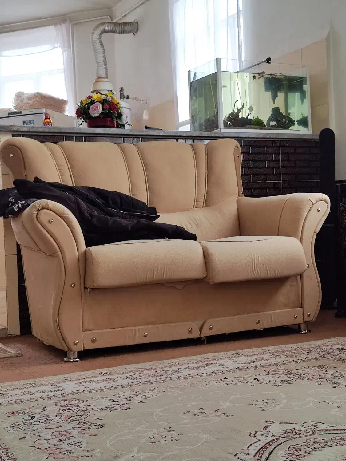 مبل ۸ نفره ،مناسب باغ|مبلمان خانگی و میز عسلی|ارومیه, |دیوار