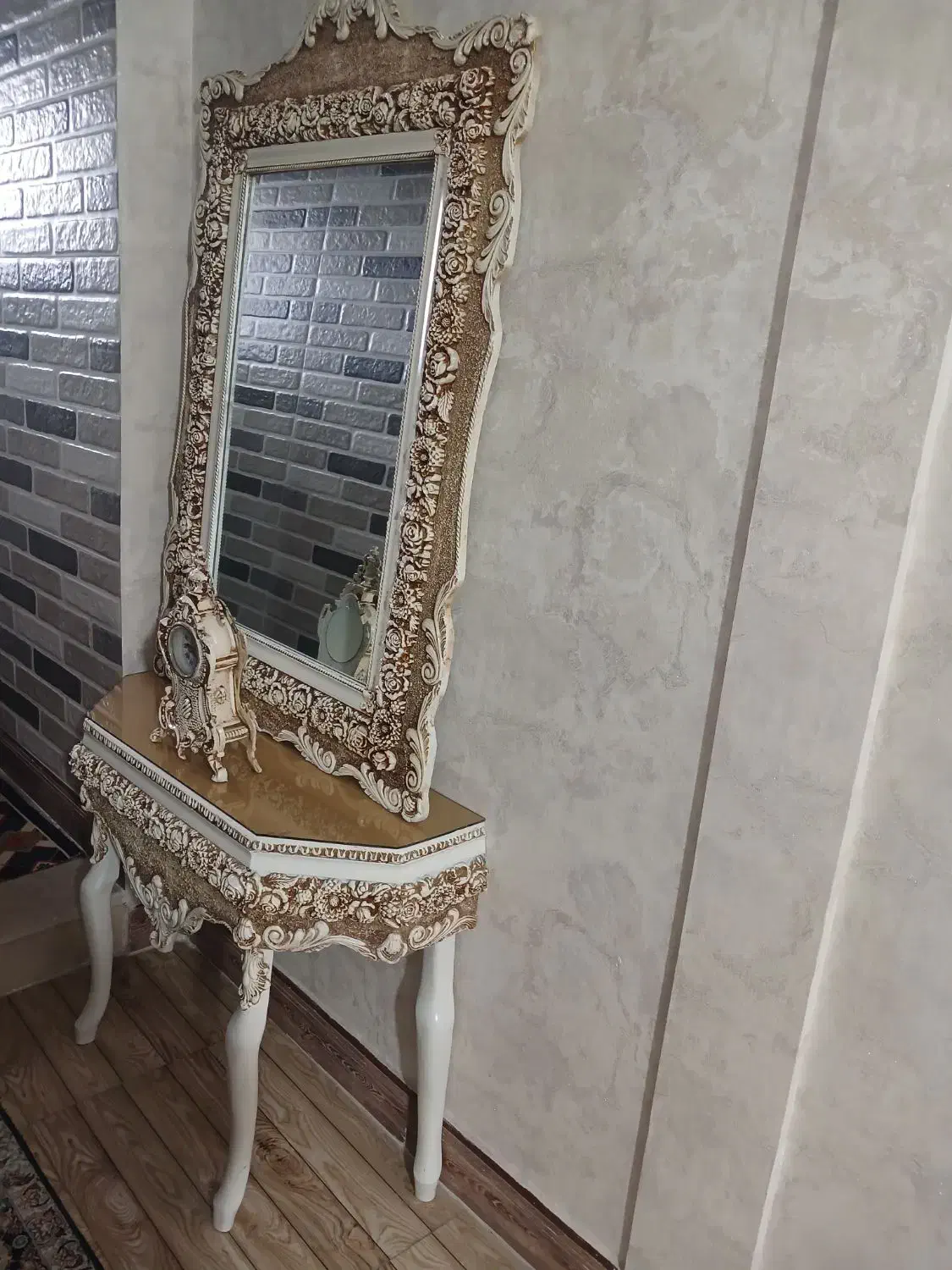 آینه با ساعت|بوفه، ویترین، کنسول|تاکستان, |دیوار