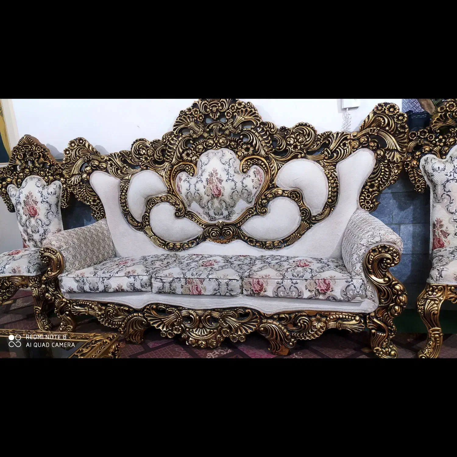 مبل سلطنتی|مبلمان خانگی و میز عسلی|نیر (یزد), |دیوار