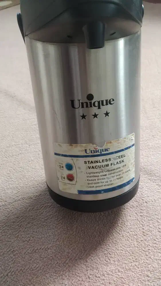 فلاسک پمپی یونیک|ظروف نگهدارنده، پلاستیکی، یکبارمصرف|هشتگرد, سیف آباد|دیوار