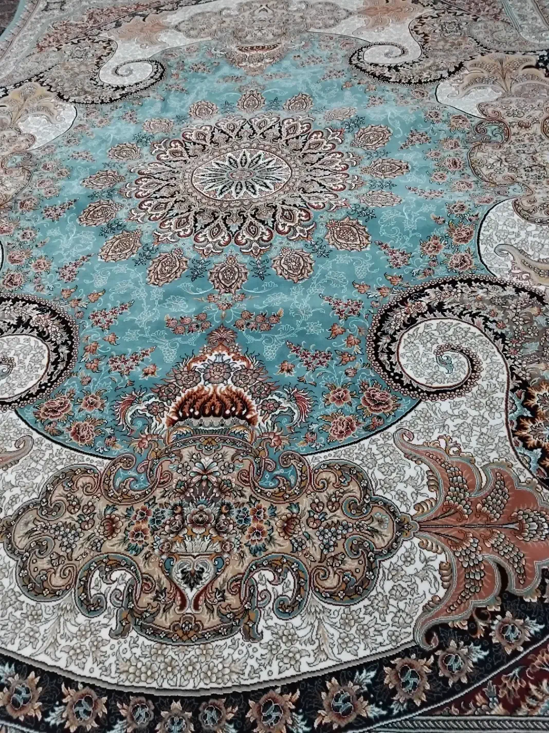 ۳ تخته فرش ۱۲ متری ۷۰۰ شانه|فرش|تهران, قیام|دیوار
