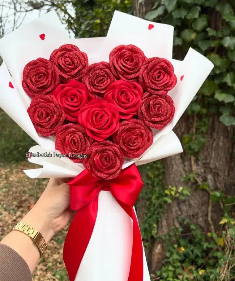 گل ولنتاین|گل مصنوعی|قروه, |دیوار