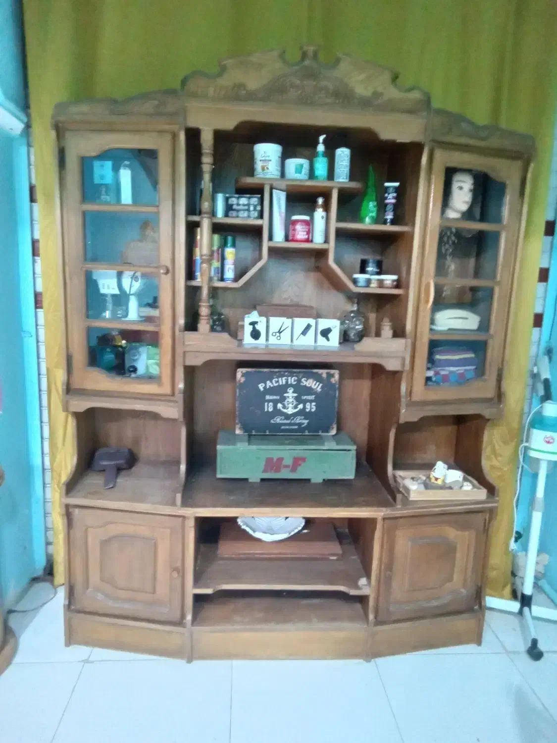 ویترین چوبی|بوفه، ویترین، کنسول|گالیکش, |دیوار