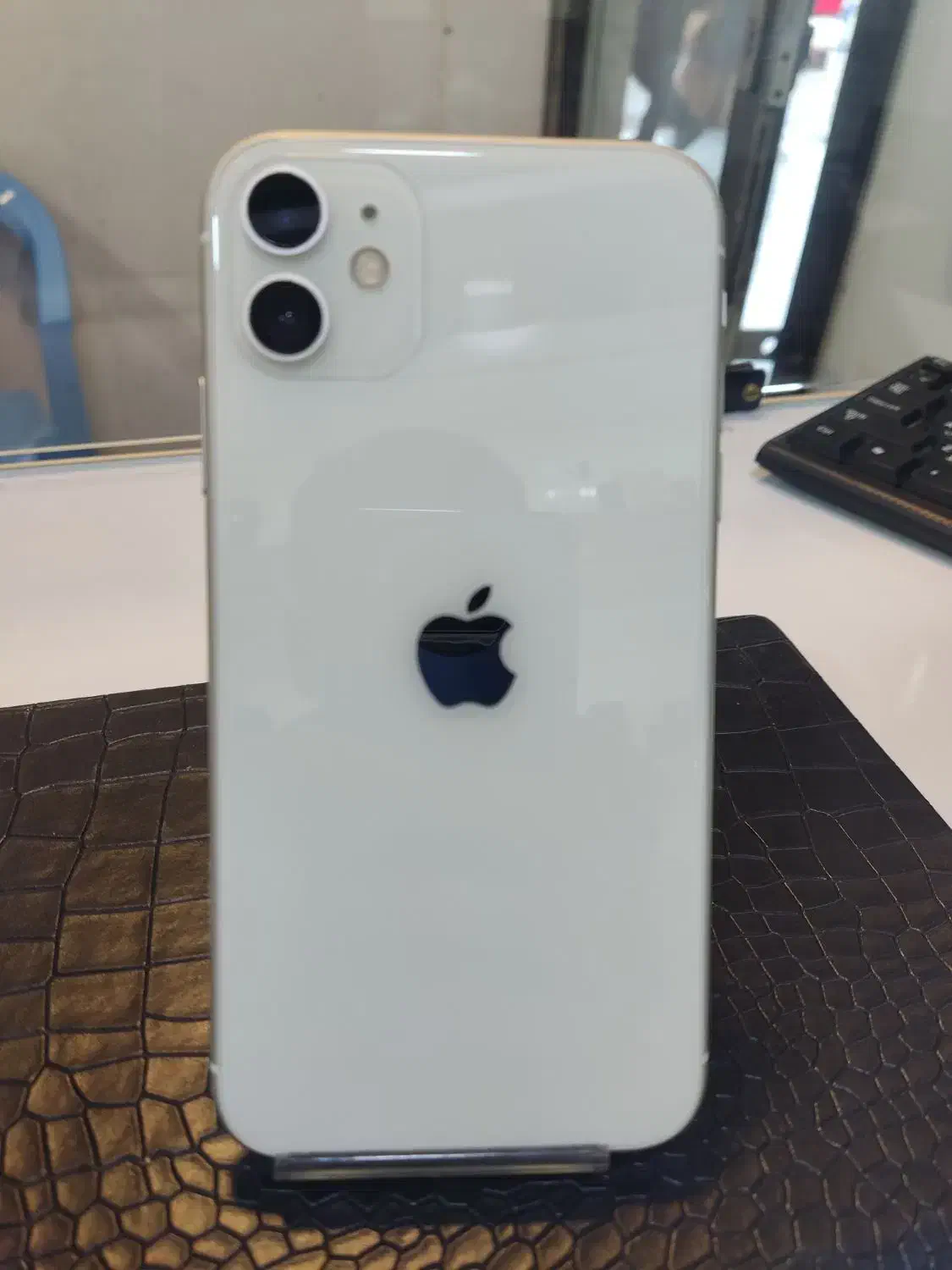 آیفون 11 128|موبایل|کلاله, |دیوار