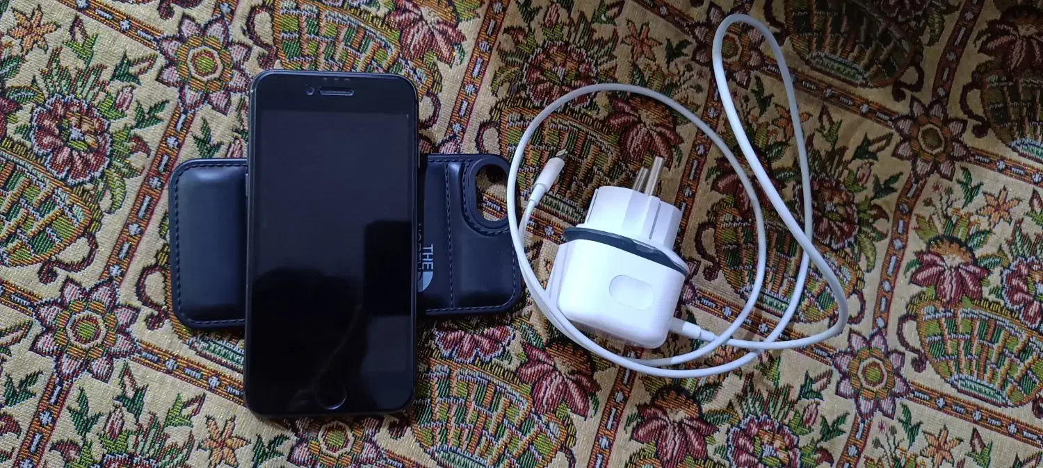 آیفون 8|موبایل|مشهد, موعود|دیوار