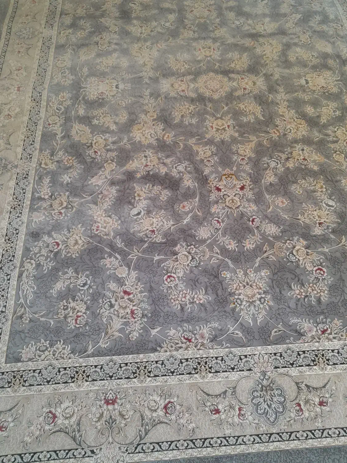 فرش ۹ متری ۱۲۰۰ شانه|فرش|قروه, |دیوار