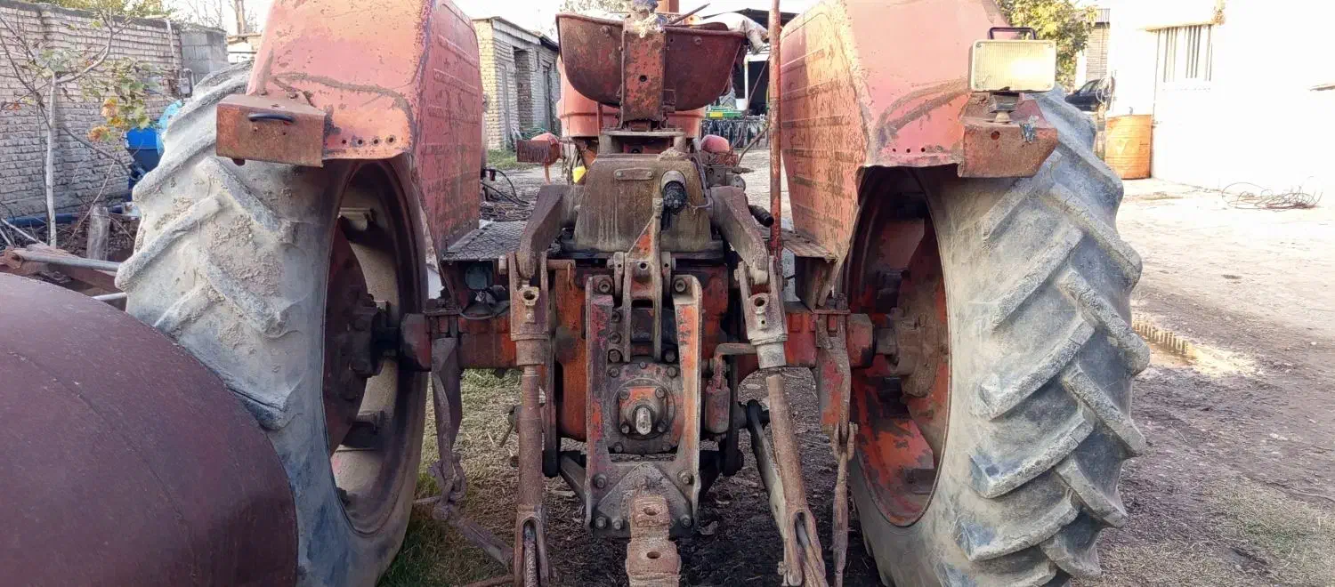 تراکتور رومانی|ماشینآلات صنعتی|گنبد کاووس, |دیوار