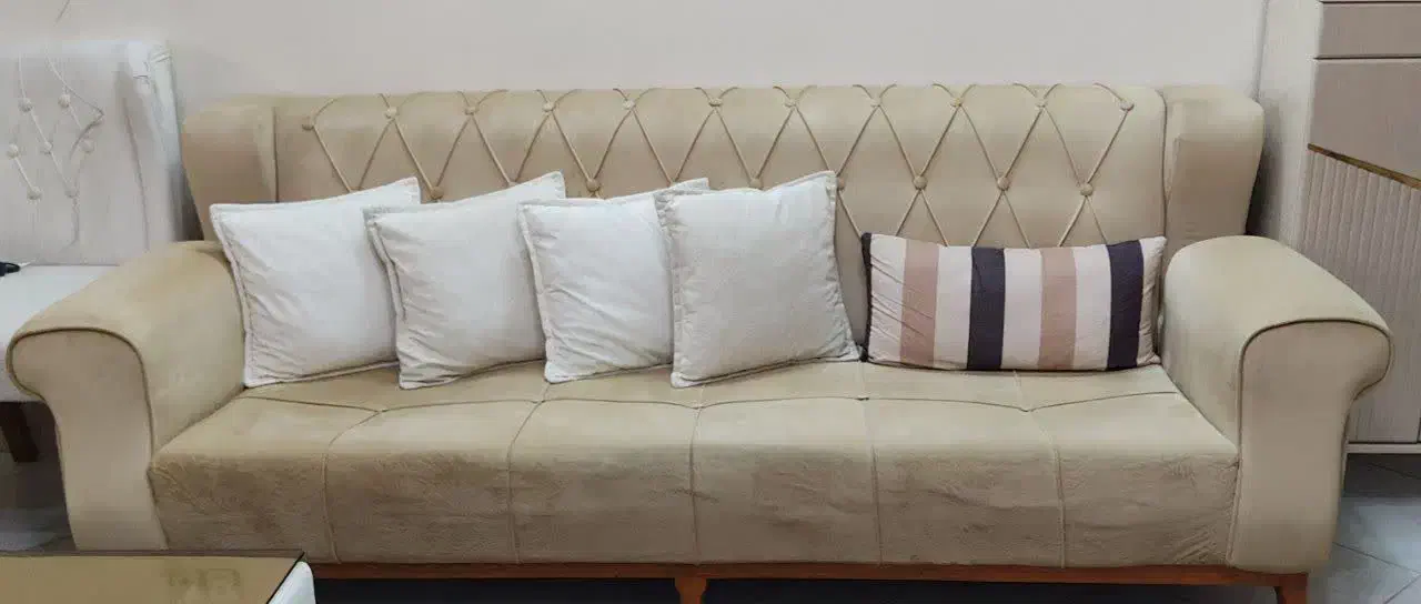 مبل شیک و تمیز، آماده برای خونه‌ی شما.|مبلمان خانگی و میز عسلی|قم, صفاشهر|دیوار