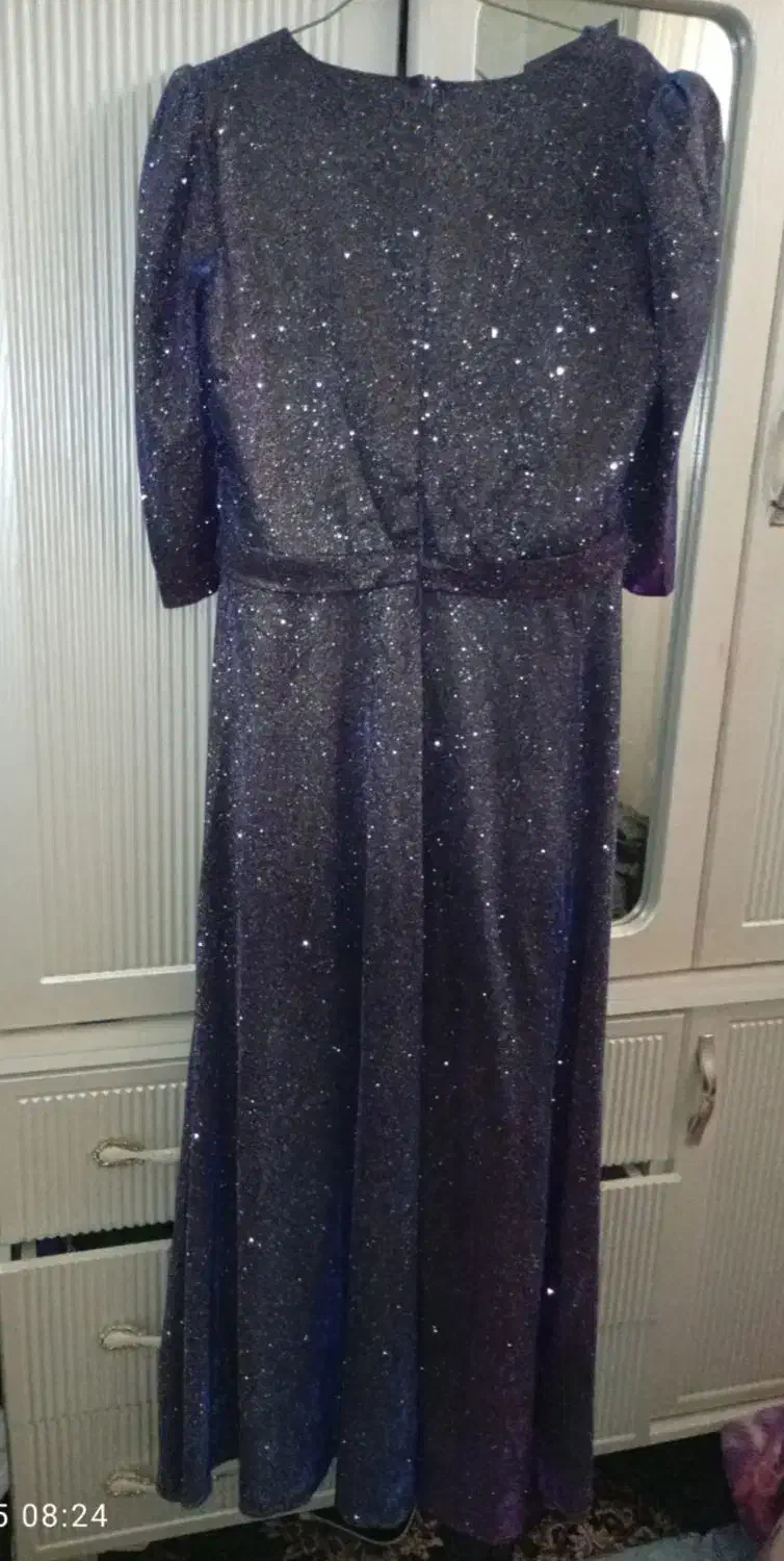 لباس مجلسی|لباس|قم, نیروگاه|دیوار