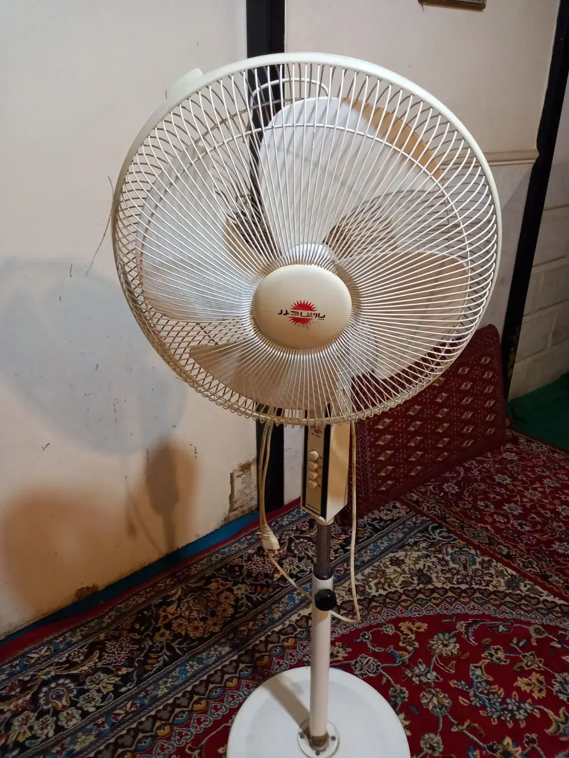 پنکه پارس خزر|پنکه و تصفیه‌کنندهٔ هوا|زاهدان, |دیوار